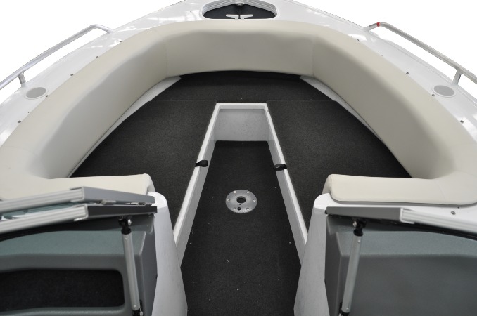 540Cruiseabout_Internal_2023 (19)